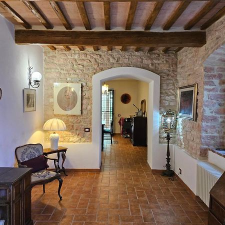 La Rosa Dei Venti - Country House Fossato di Vico Εξωτερικό φωτογραφία